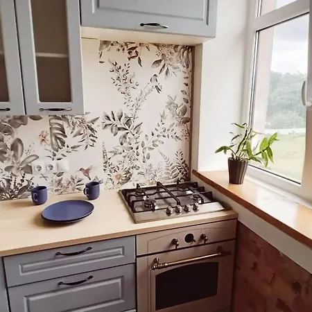 Wooden Floor Above The Trees- 4th Floor Apartment